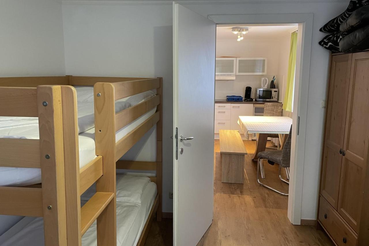 Areit Apartments - Low Budget Τσελ αμ Ζέε Εξωτερικό φωτογραφία