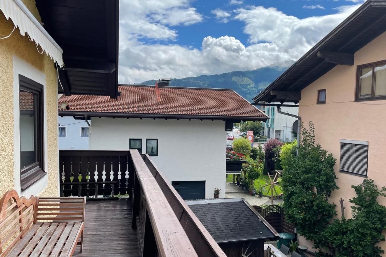 Areit Apartments - Low Budget Τσελ αμ Ζέε Εξωτερικό φωτογραφία