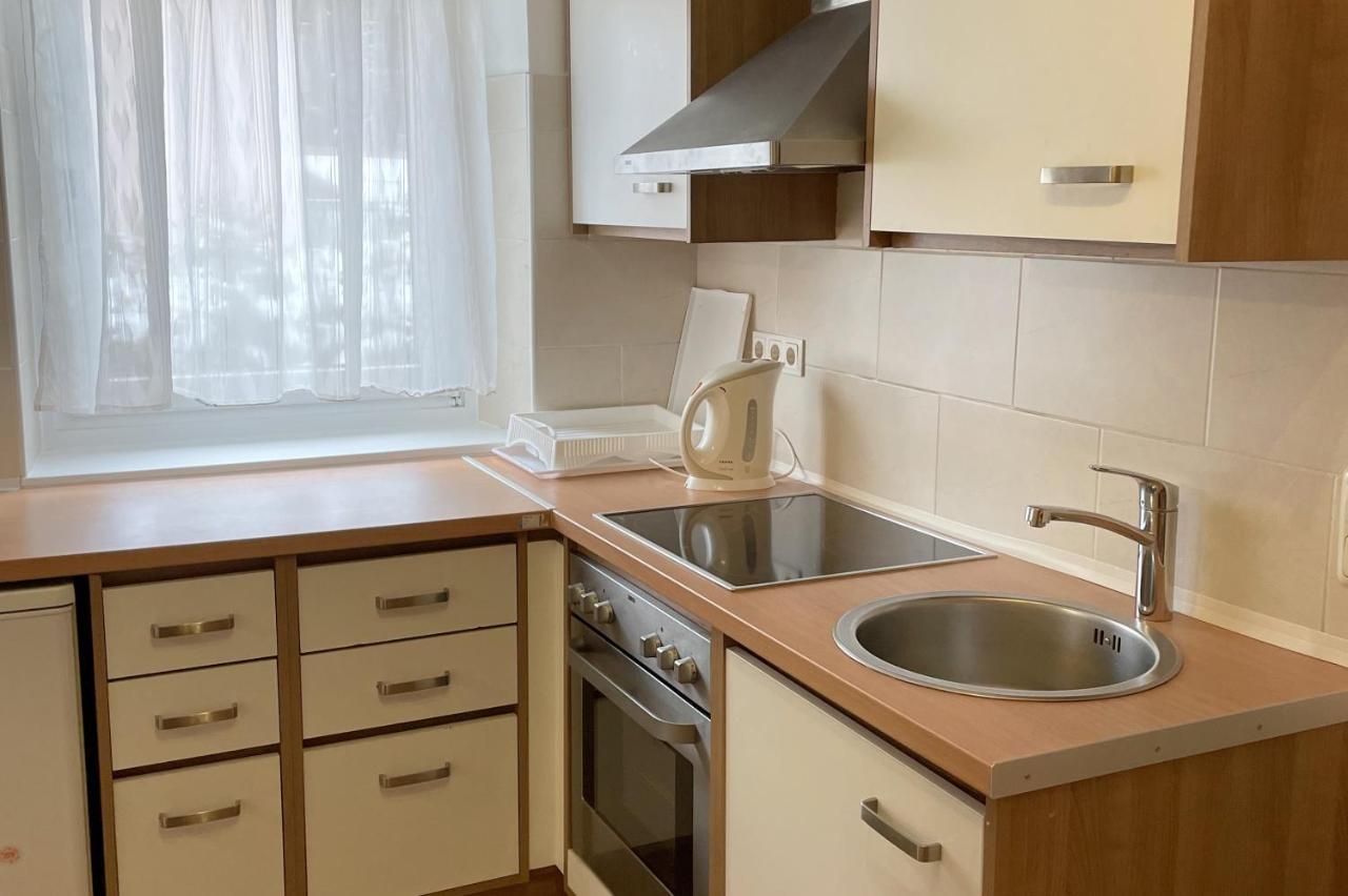 Areit Apartments - Low Budget Τσελ αμ Ζέε Εξωτερικό φωτογραφία