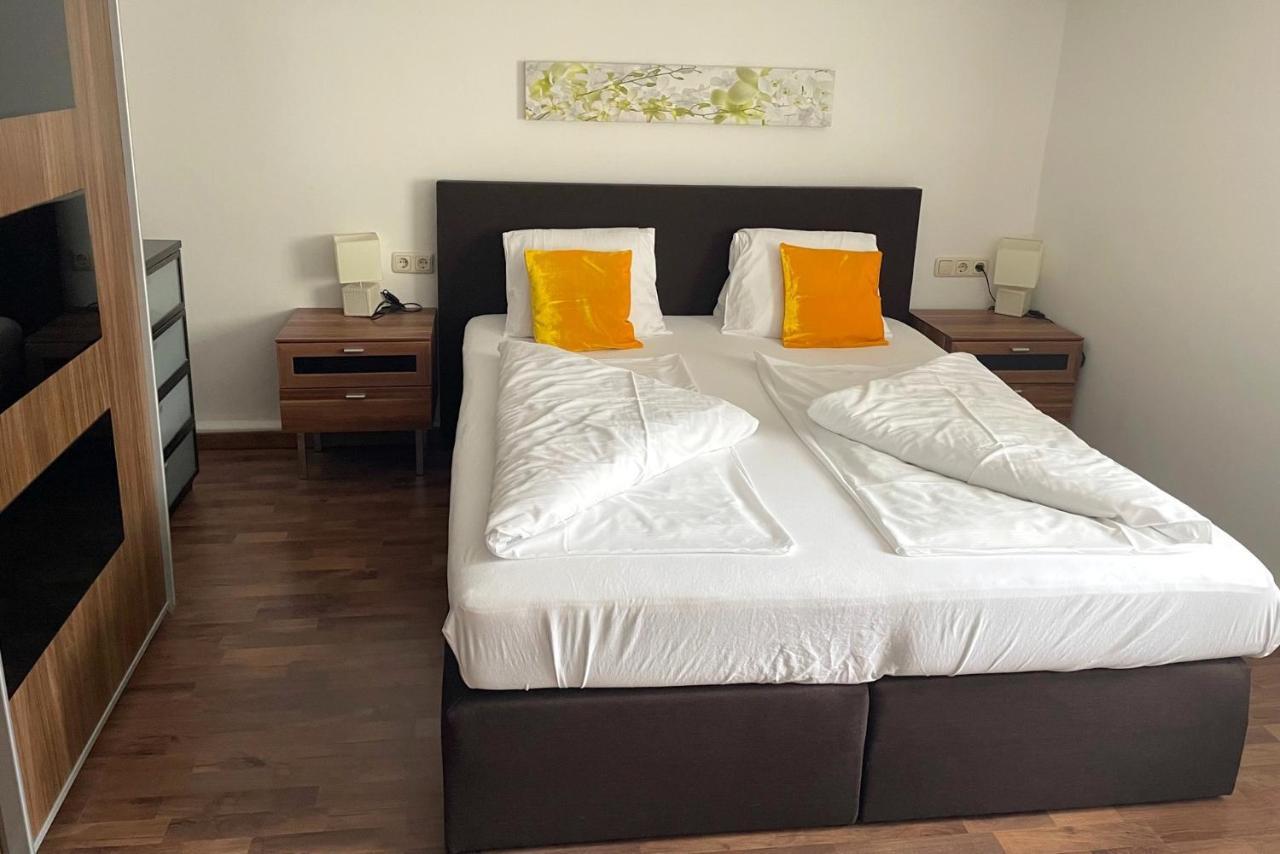 Areit Apartments - Low Budget Τσελ αμ Ζέε Εξωτερικό φωτογραφία